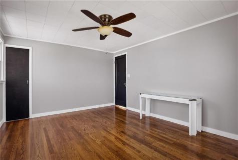 612 Independence Drive Clairton PA 15025