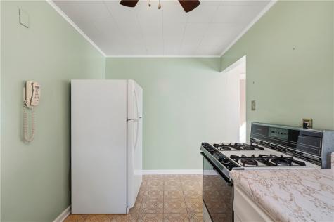 3942 Lawnview Avenue Brentwood PA 15227