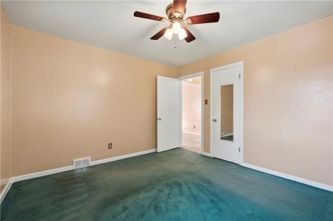 3942 Lawnview Avenue Brentwood PA 15227