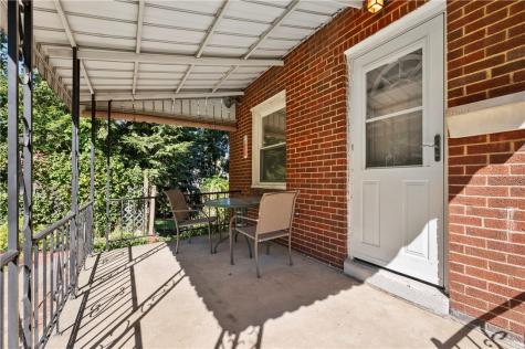 3942 Lawnview Avenue Brentwood PA 15227
