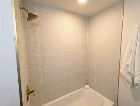 226 Havenhill Drive Township Of But Sw PA 16001