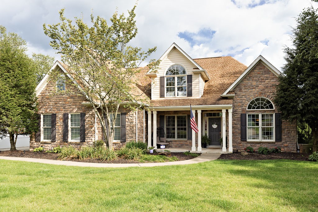 102 Brickbarn Court North Fayette PA 15071