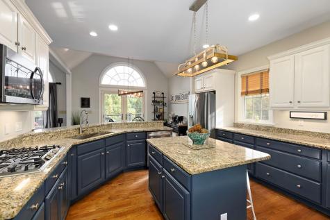 102 Brickbarn Court North Fayette PA 15071