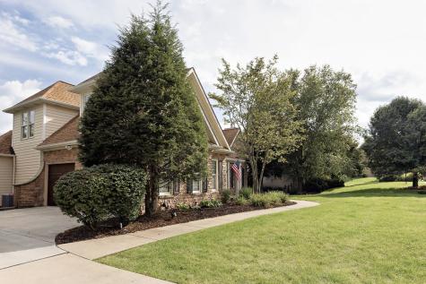 102 Brickbarn Court North Fayette PA 15071