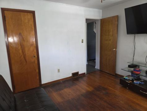 312 Shaw Avenue Springdale Boro PA 15144