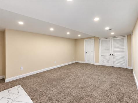 707 Riehl Drive Castle Shannon PA 15234