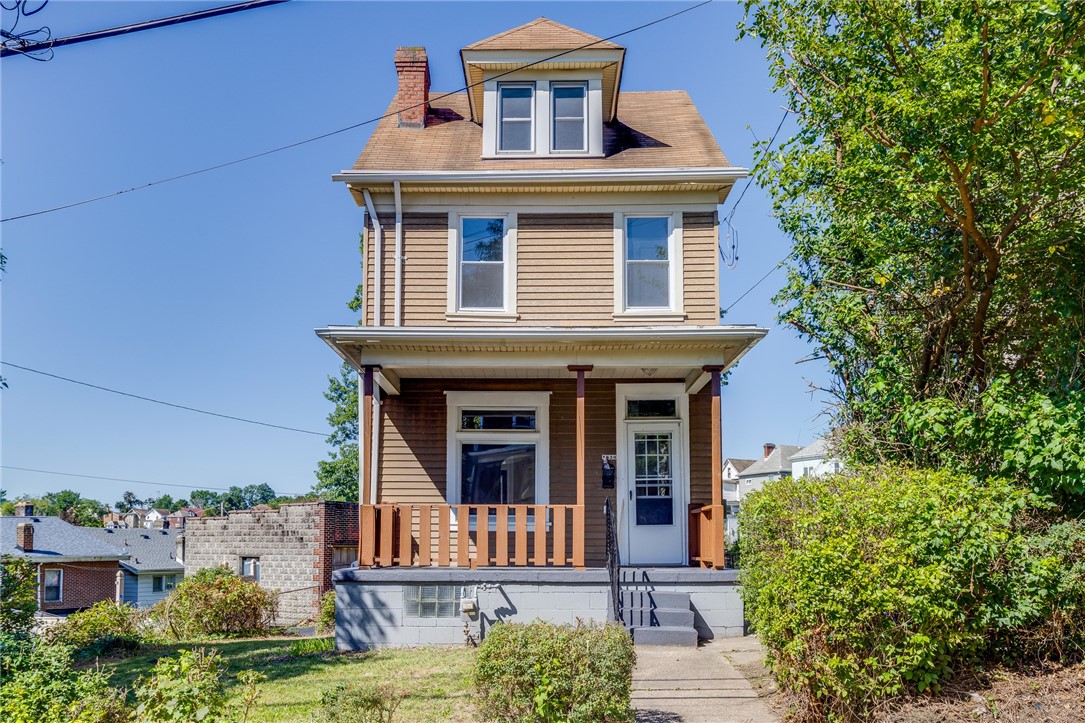 1830 Realty Avenue Beechview PA 15216