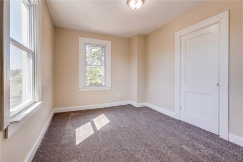 1830 Realty Avenue Beechview PA 15216