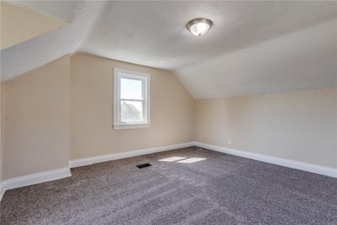 1830 Realty Avenue Beechview PA 15216