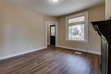 1830 Realty Avenue Beechview PA 15216