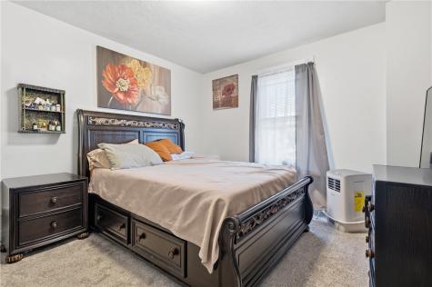 706 Noblestown Road Green Tree PA 15106