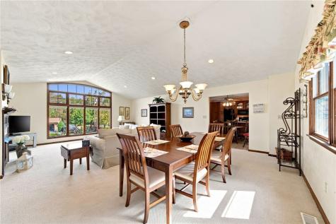 338 Evergreen Drive East Huntingdon PA 15666