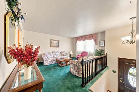 338 Evergreen Drive East Huntingdon PA 15666