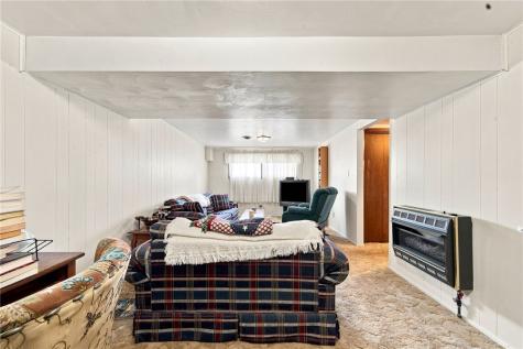 338 Evergreen Drive East Huntingdon PA 15666