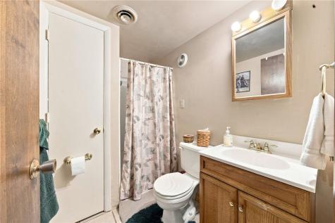 338 Evergreen Drive East Huntingdon PA 15666