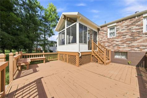 338 Evergreen Drive East Huntingdon PA 15666