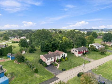 338 Evergreen Drive East Huntingdon PA 15666