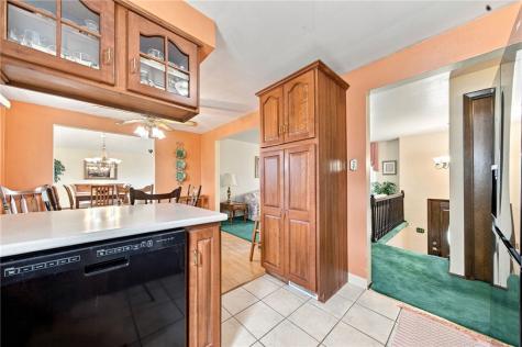 338 Evergreen Drive East Huntingdon PA 15666