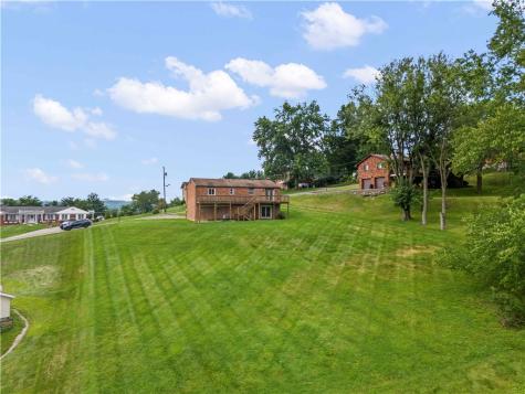 95 Milbeck Drive N Franklin Township PA 15301
