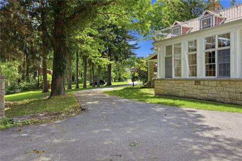 2541 Springfield Pike Bullskin Township PA 15425