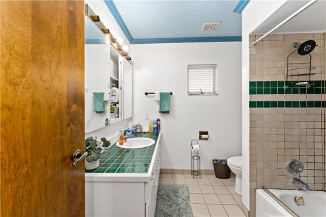 1815 Waite Street Arlington PA 15210