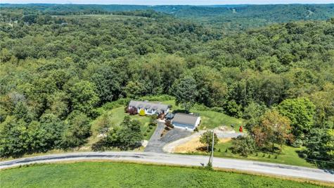 159 Murdocksville Road Hanover Township PA 15026