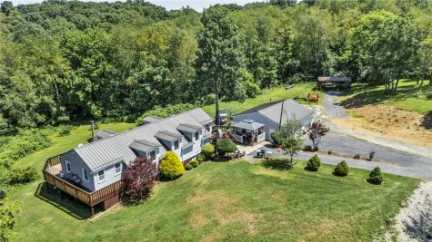 159 Murdocksville Road Hanover Township PA 15026