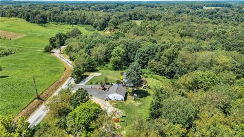 159 Murdocksville Road Hanover Township PA 15026