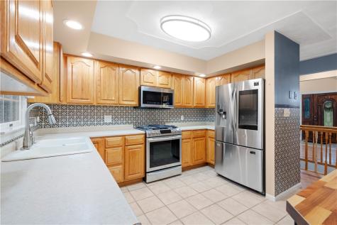 3054 Bedillion Road South Franklin PA 15301