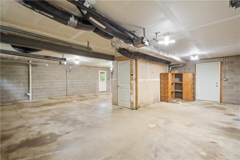 3054 Bedillion Road South Franklin PA 15301
