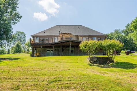 3054 Bedillion Road South Franklin PA 15301