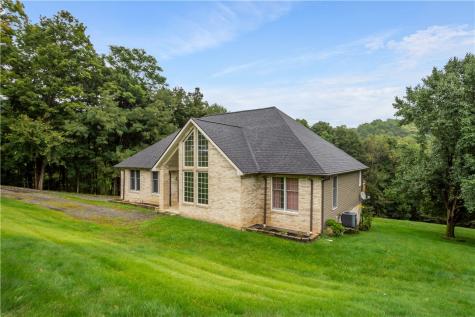 3054 Bedillion Road South Franklin PA 15301