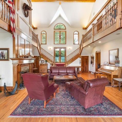 2062 Kittanning Pike Parker Township PA 16049