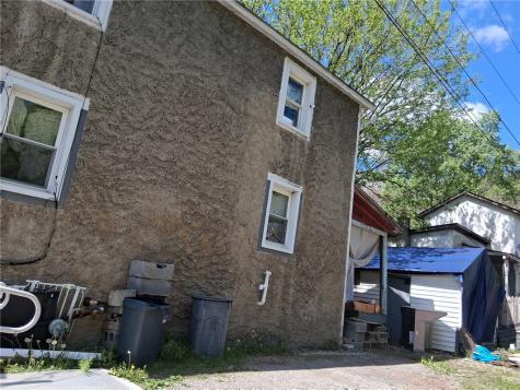 43 Besco Street Clarksville PA 15322