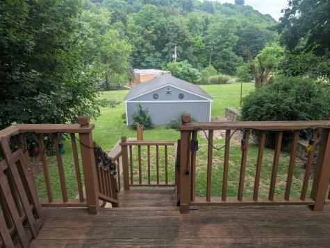 136 4th Street Monaca PA 15061