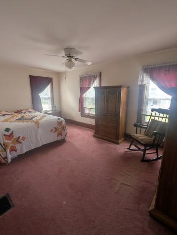 136 4th Street Monaca PA 15061