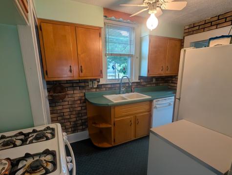 136 4th Street Monaca PA 15061