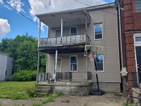 627 Olive Lane Ambridge PA 15003