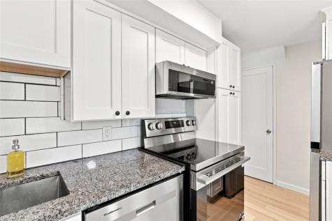 8110 Westmoreland Swissvale PA 15218