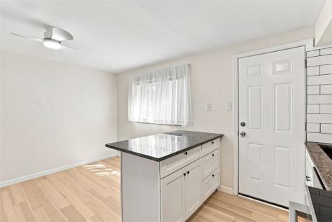 8110 Westmoreland Swissvale PA 15218