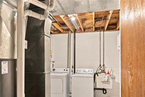 758 Harvey Avenue City Of Greensburg PA 15601