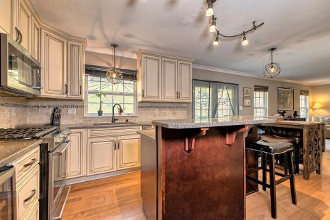 162 Janyce Drive Hempfield Township PA 15601