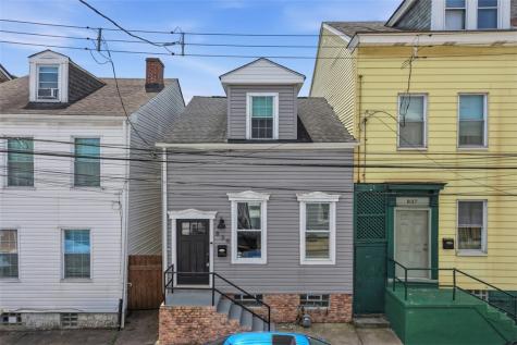 839 Tripoli Street East Allegheny PA 15212