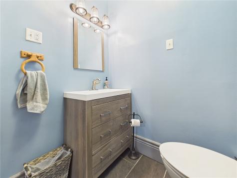 1872 Greenleaf Street West End PA 15203