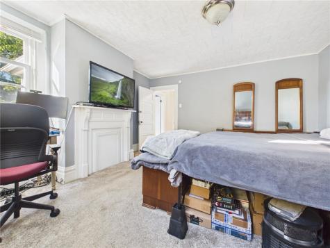 1872 Greenleaf Street West End PA 15203