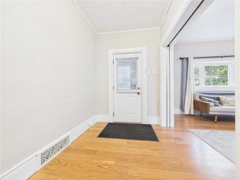 1872 Greenleaf Street West End PA 15203