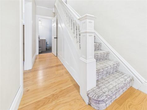 1872 Greenleaf Street West End PA 15203