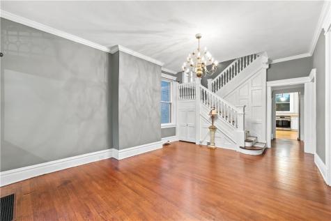 265 Maple Avenue Edgewood PA 15218