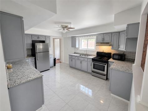 246 Freidel Street Whitaker PA 15120