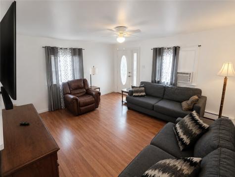 246 Freidel Street Whitaker PA 15120